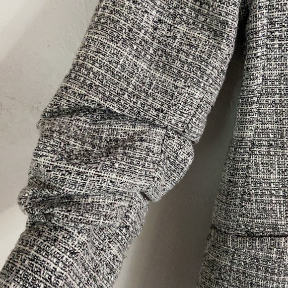 H&M woven blazer jacket - Picture 5 of 8